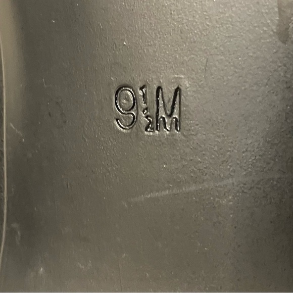 Marc Fisher Black Ankle Boots Dalla Pointed Toe Size 9.5 - Picture 10 of 13